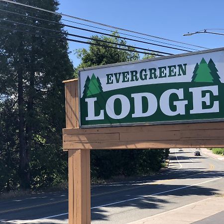 Evergreen Lodge Маунт-Шаста Экстерьер фото